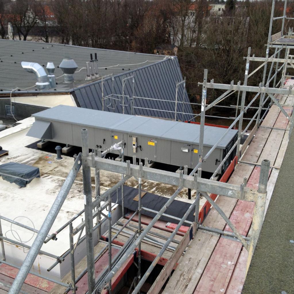 Be- und Entlüftungssystem auf einem Dach